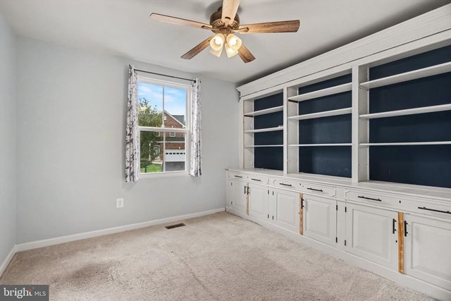 3190 FOX RIDGE EAST DR, Dover, PA 17315