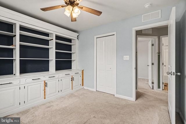 3190 FOX RIDGE EAST DR, Dover, PA 17315