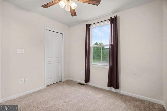 3190 FOX RIDGE EAST DR, Dover, PA 17315