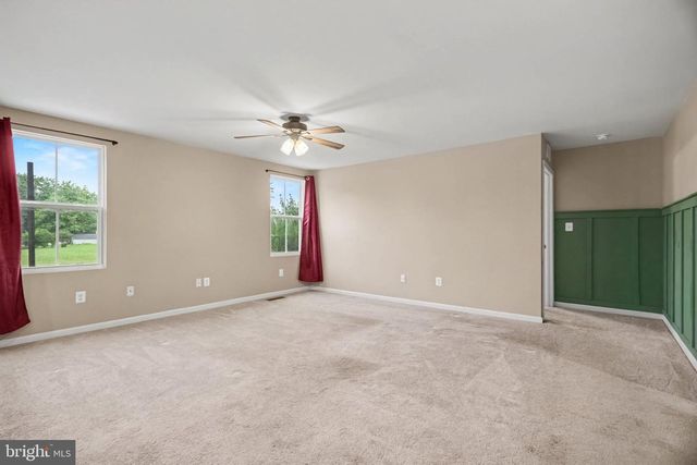 3190 FOX RIDGE EAST DR, Dover, PA 17315