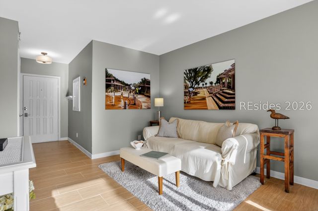 10 S Forest Beach Dr Apt 212, Hilton Head Island, SC 29928