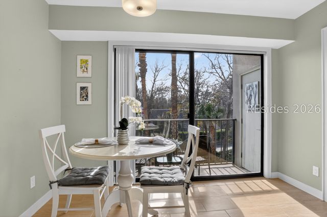 10 S Forest Beach Dr Apt 212, Hilton Head Island, SC 29928