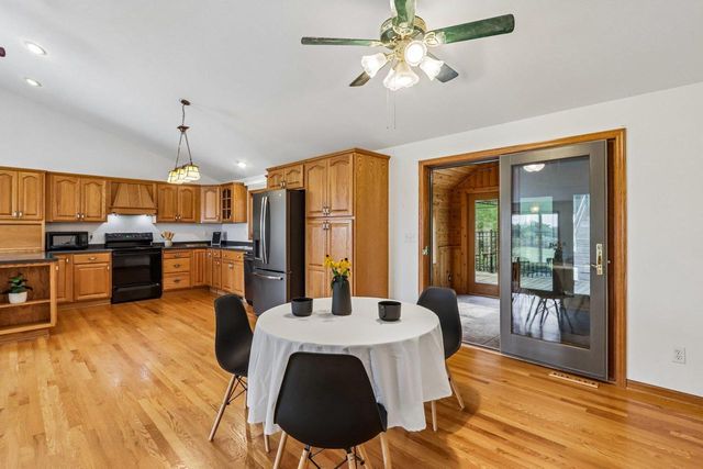 N6485 Kroghville Road, Waterloo, WI 53594