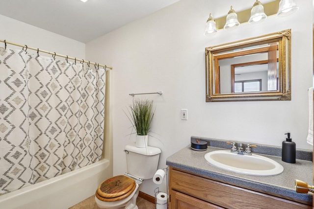 N6485 Kroghville Road, Waterloo, WI 53594