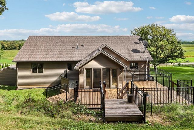 N6485 Kroghville Road, Waterloo, WI 53594