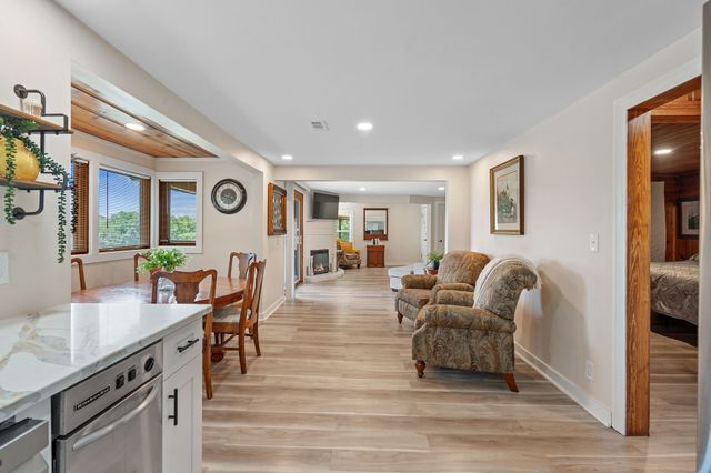 102 Oak Park, Winchester, TN 37398