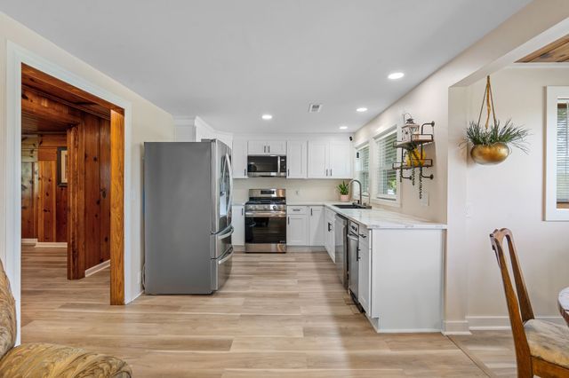 102 Oak Park, Winchester, TN 37398