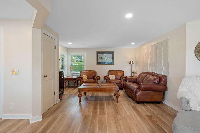 102 Oak Park, Winchester, TN 37398