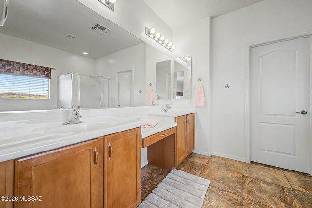 8273 N Amber Burst Drive, Tucson, AZ 85745