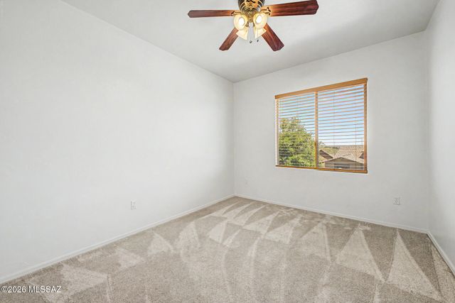 8273 N Amber Burst Drive, Tucson, AZ 85745