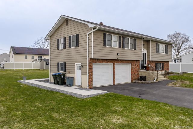 127 Sproat Street, Middletown, NY 10940