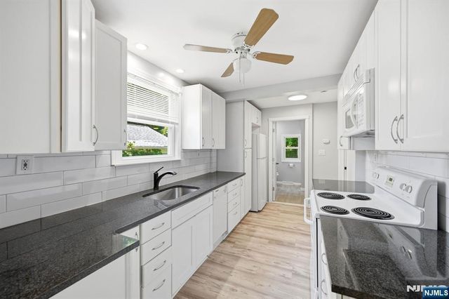 82 Fairview Drive, West Milford, NJ 07421