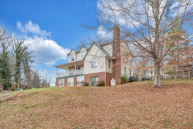 65 Avon ST, Rocky Mount, VA 24151