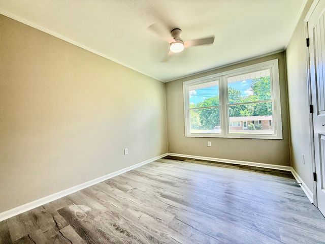 121 Irene DR, Vinton, VA 24179