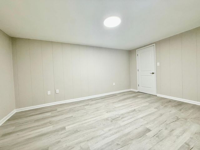 121 Irene DR, Vinton, VA 24179