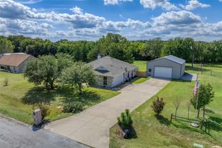 99 Catamaran Court, Gordonville, TX 76245