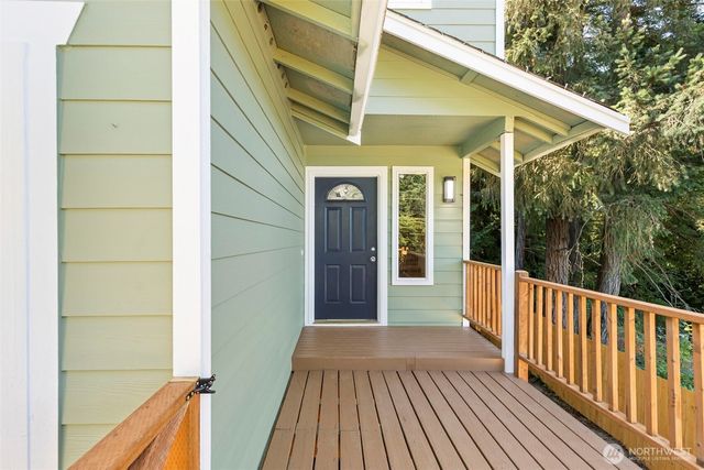 3315 1st Street, Bremerton, WA 98312