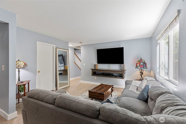 3315 1st Street, Bremerton, WA 98312