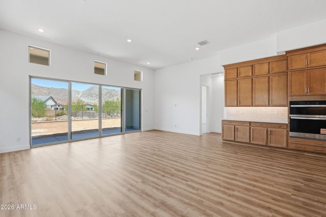 21528 W MEADOWBROOK Avenue, Buckeye, AZ 85396