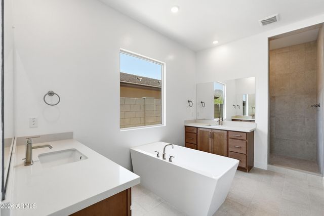 21528 W MEADOWBROOK Avenue, Buckeye, AZ 85396