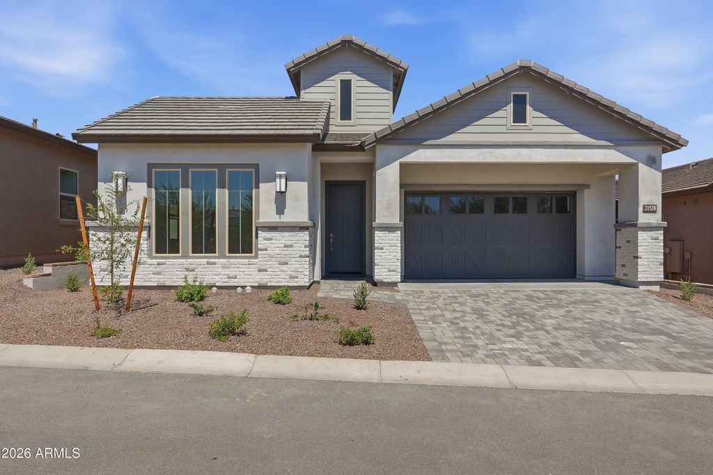21528 W MEADOWBROOK Avenue, Buckeye, AZ 85396