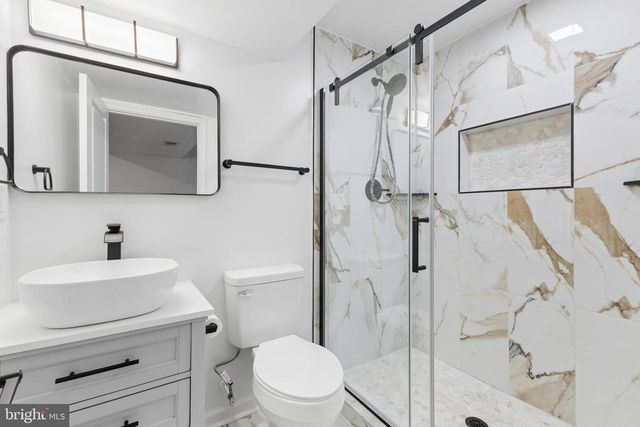 15915 FAIRWAY DR, Dumfries, VA 22025