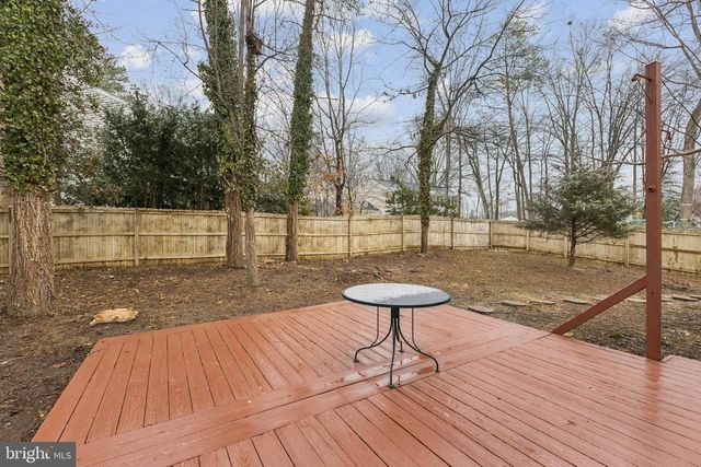 15915 FAIRWAY DR, Dumfries, VA 22025