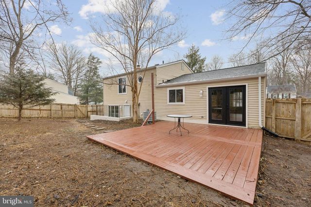 15915 FAIRWAY DR, Dumfries, VA 22025