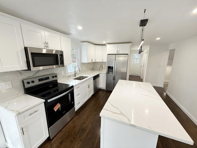 184 King Phillips Pathe, Marshfield, MA 02050