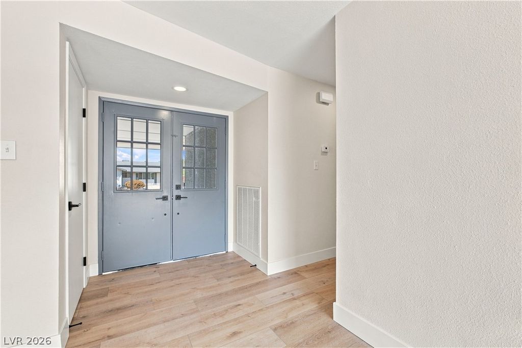 4361 El Antonio Place, Las Vegas, NV 89121 — photo 2