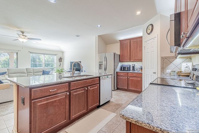 159 Brook View, Cibolo, TX 78108