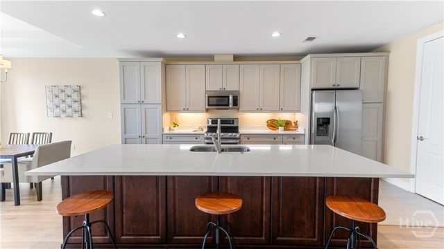 8001 Us Highway 80 E 103, Savannah, GA 31410