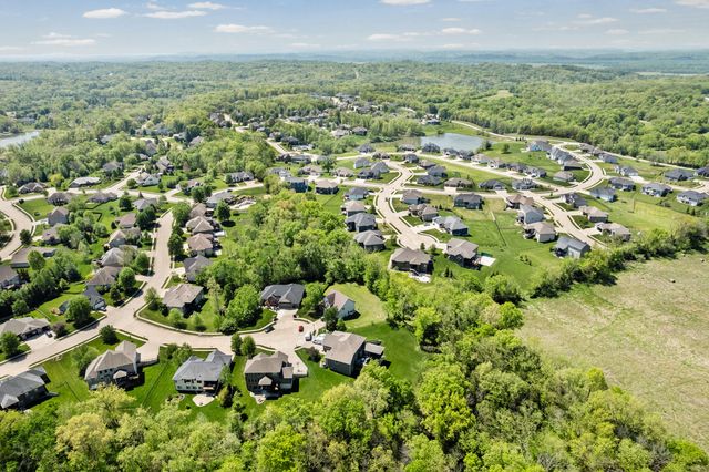 5106 HENWICH CT, Columbia, MO 65203