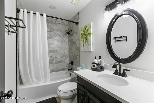 1307 RIVER HILLS Circle E 9, Jacksonville, FL 32211