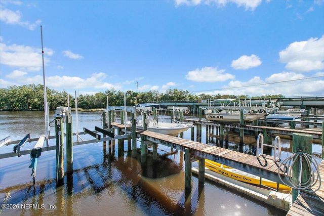 1307 RIVER HILLS Circle E 9, Jacksonville, FL 32211