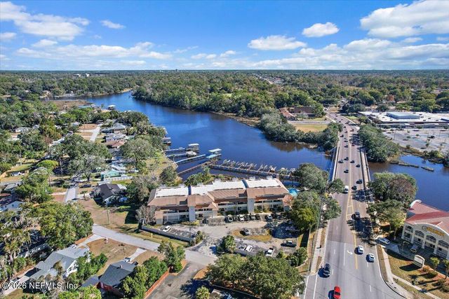 1307 RIVER HILLS Circle E 9, Jacksonville, FL 32211