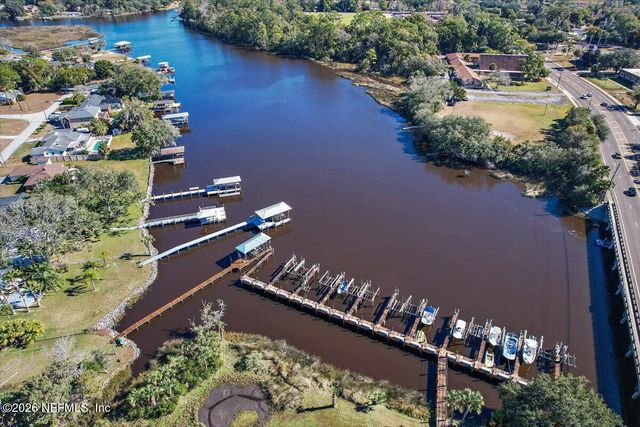 1307 RIVER HILLS Circle E 9, Jacksonville, FL 32211