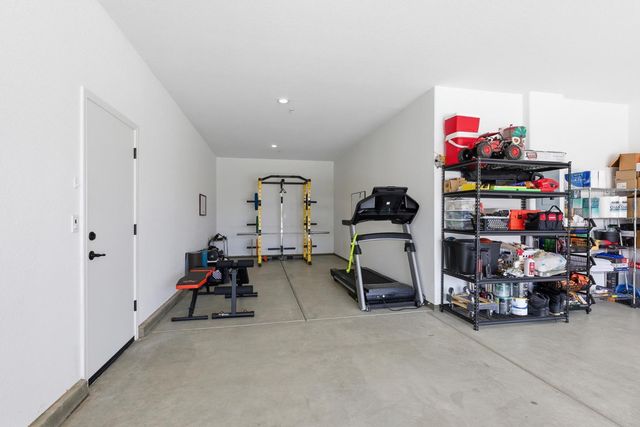 1049 Blue Range Way, Roseville, CA 95747