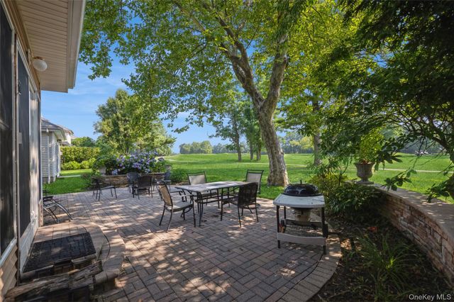 103 Redan Drive, Smithtown, NY 11787