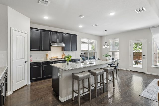 1545 Tanglewood Trail, Northlake, TX 76226