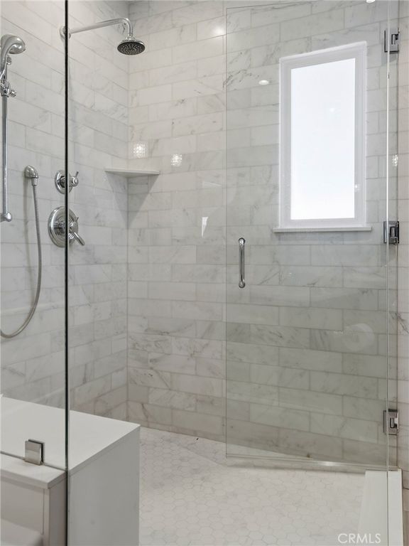 Image 22 of property listing at 5233 Lemp Avenue, Valley Village, CA 91601