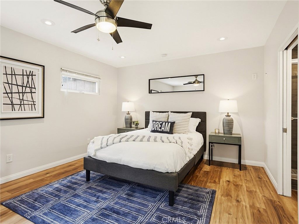 Image 26 of property listing at 5233 Lemp Avenue, Valley Village, CA 91601