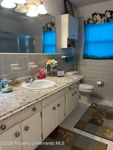 1615 Pinewood Drive, Clearwater, FL 33756