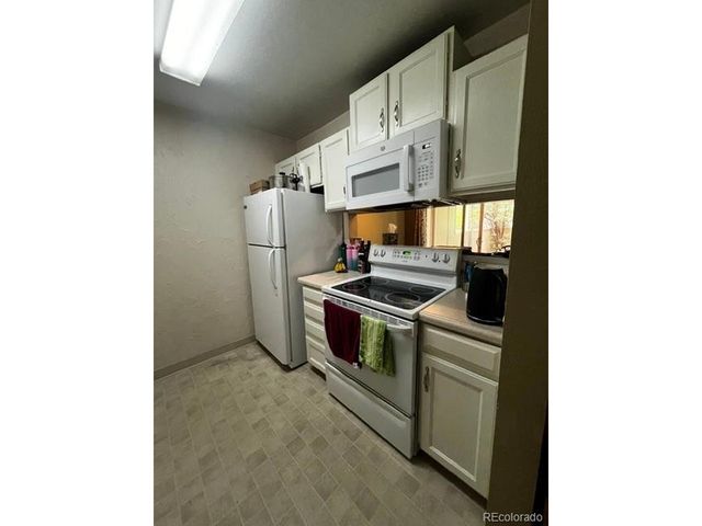 1118 Centaur Cir B, Lafayette, CO 80026