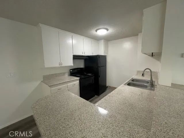 686 E Cottonwood G, Palm Springs, CA 92262