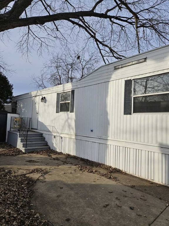 8800 S HARLEM Avenue 1308, Bridgeview, IL 60455