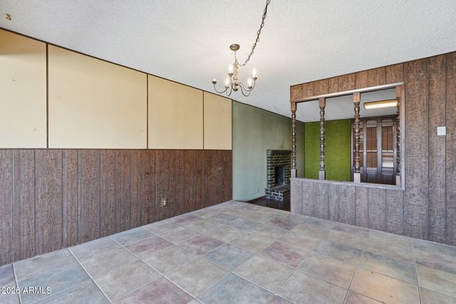 224 E LA JOLLA Drive, Tempe, AZ 85282