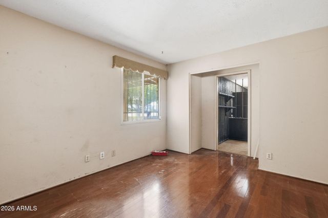 224 E LA JOLLA Drive, Tempe, AZ 85282