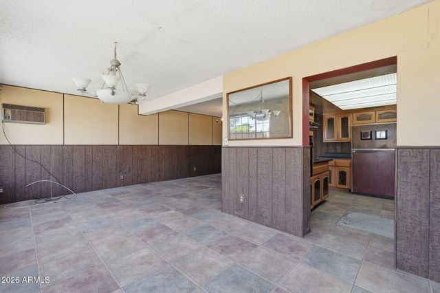 224 E LA JOLLA Drive, Tempe, AZ 85282