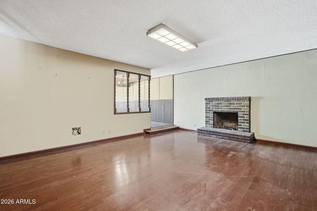 224 E LA JOLLA Drive, Tempe, AZ 85282